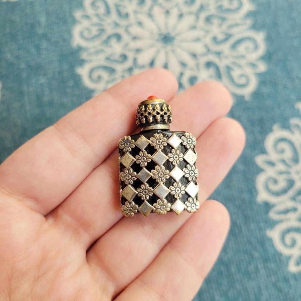 Vintage Tiny Ornate Art Deco French Perfume Bottle